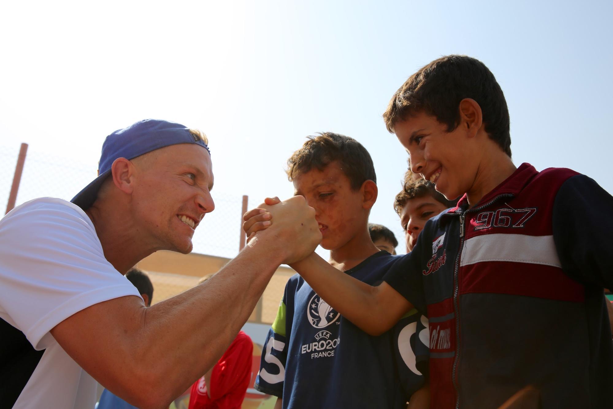 Lenhart Meets Refugees